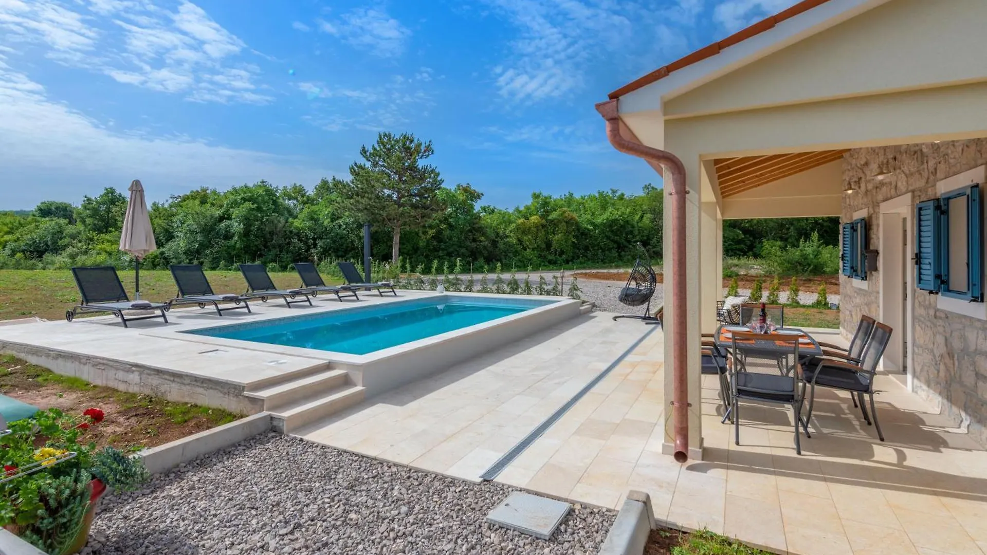 Villa Leana, A Beautiful Stone Villa In A Tranquil Location Raša 0*,